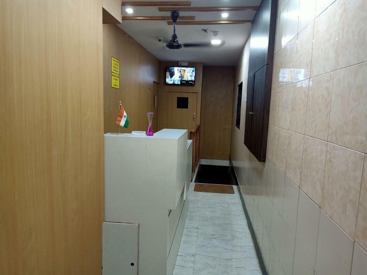 Mabrook Dormitory Mumbai Bagian luar foto